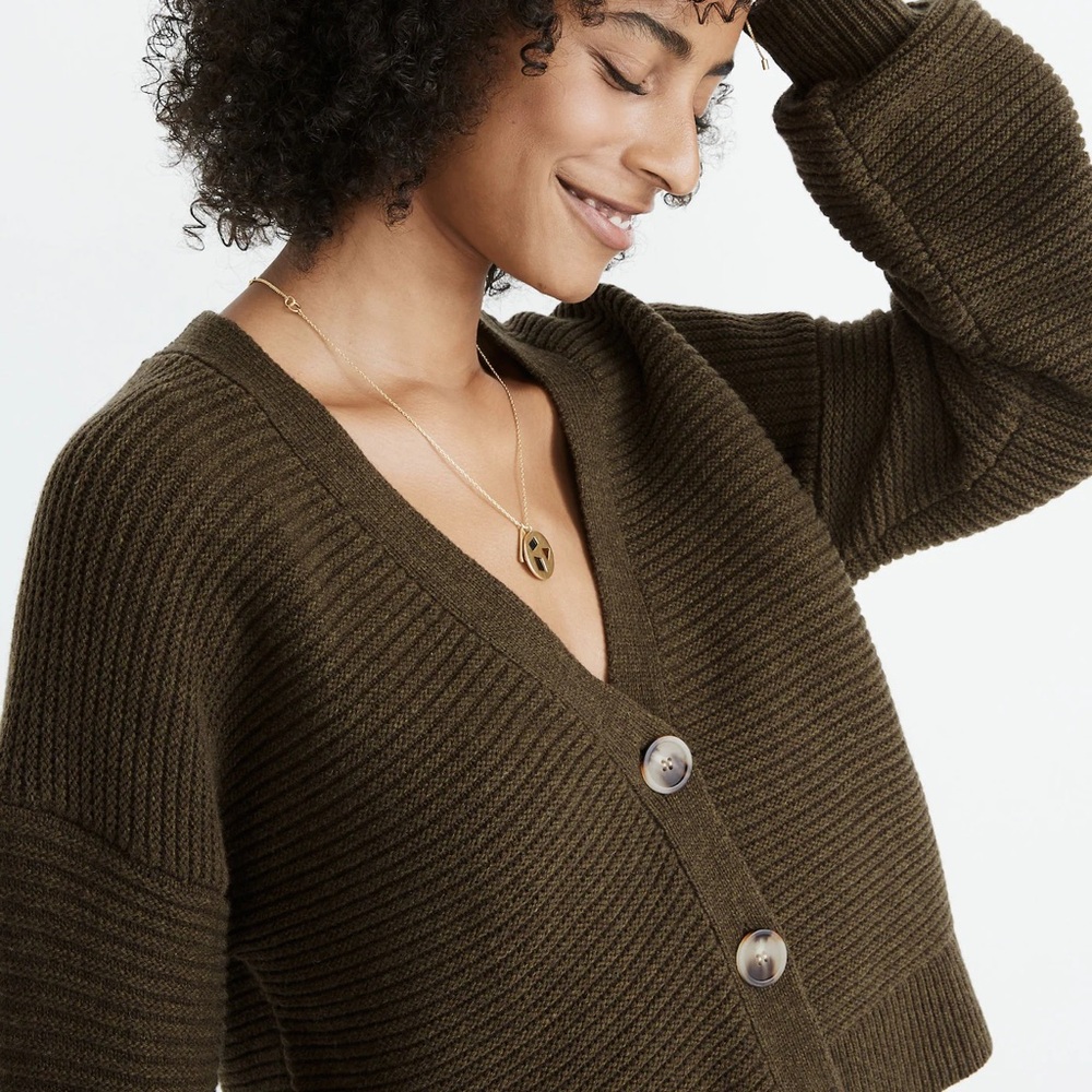 Madewell | Shelley Cardigan Sweater |Olive Green Button-Up Cardigan Sweater